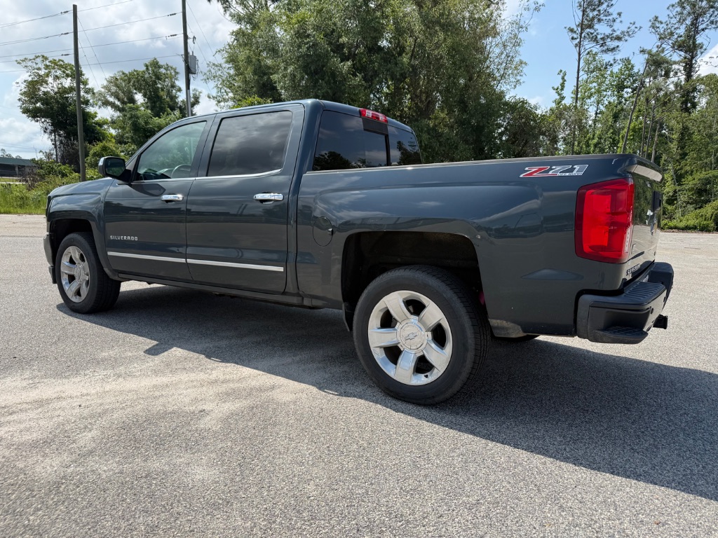 2017 Chevrolet Silverado 1500 LTZ Z71 - Photo 7