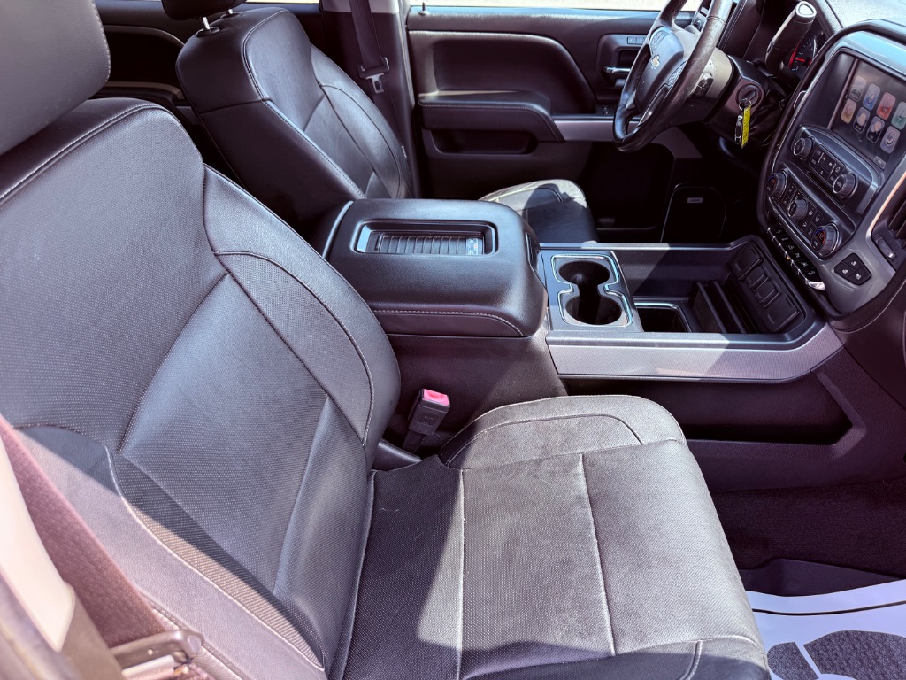 2017 Chevrolet Silverado 1500 LTZ Z71 - Photo 10